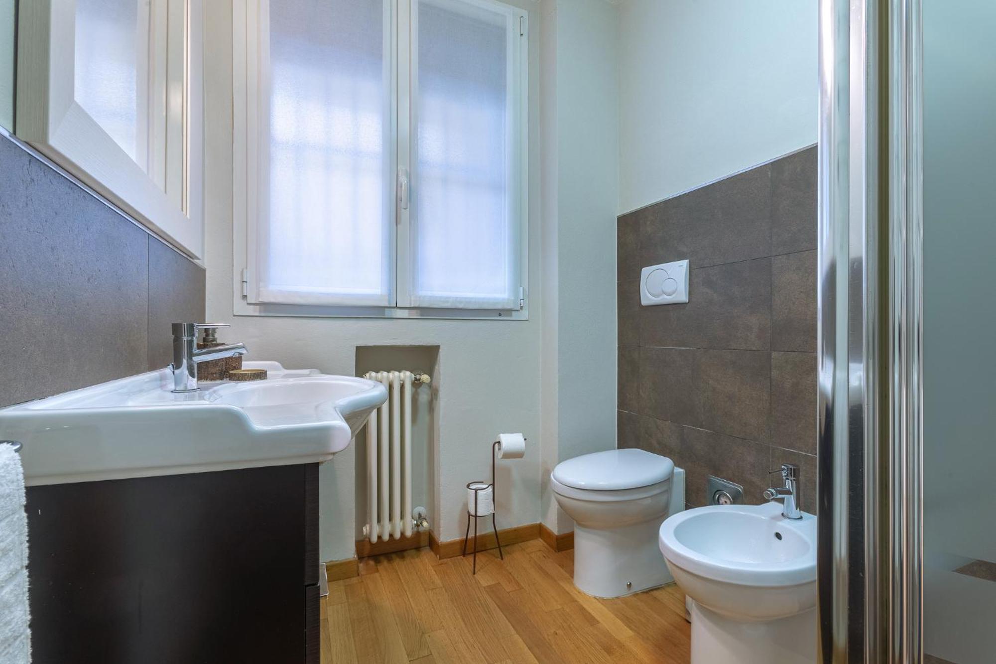 Nel Cuore Del Centro Storico Cozy Apartment Bologna Bagian luar foto
