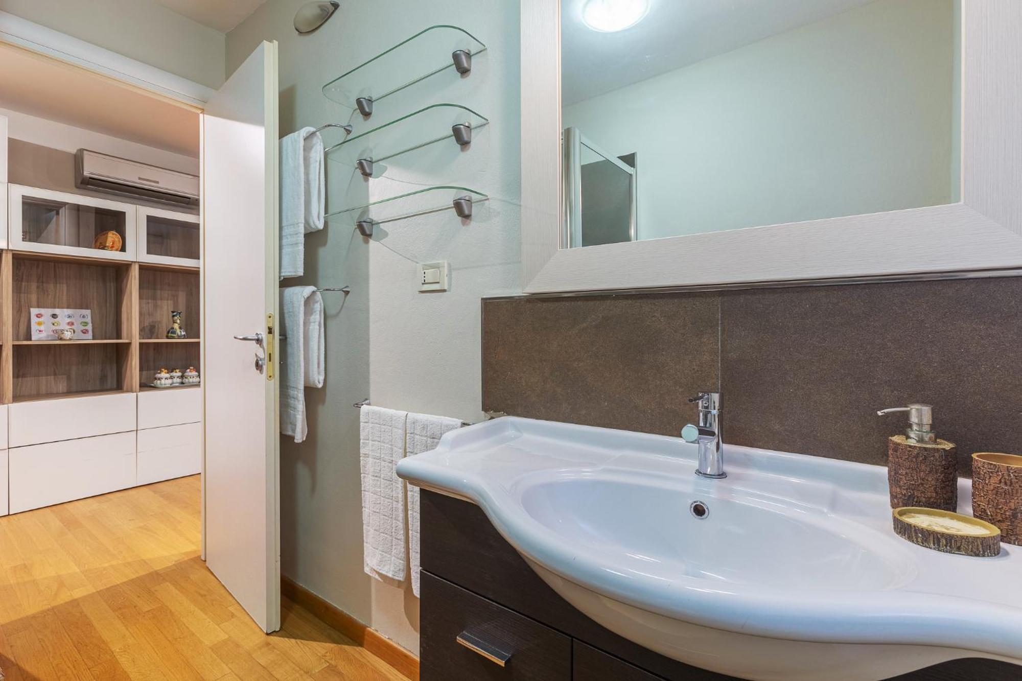 Nel Cuore Del Centro Storico Cozy Apartment Bologna Bagian luar foto